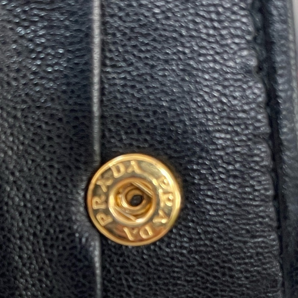 Prada Nappa Gaufre leather continental wallet with gold hardware - Picture 14 of 15
